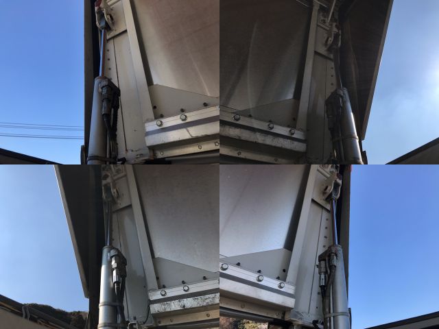 三菱ふそうキャンターアルミウイング小型（2t・3t）[写真14]