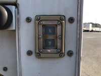 三菱ふそうキャンターアルミウイング小型（2t・3t）[写真15]