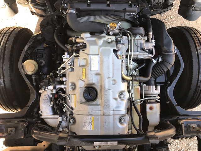 三菱ふそうキャンターアルミウイング小型（2t・3t）[写真24]