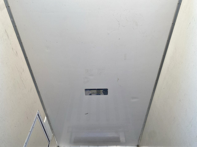 三菱ふそうキャンター冷凍車（冷蔵車）小型（2t・3t）[写真13]