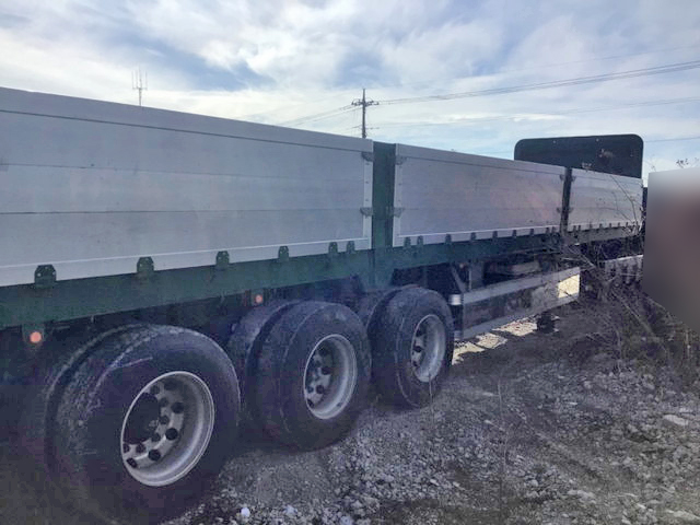 その他のメーカーその他の車種煽付平床式トレーラー大型（10t）[写真03]