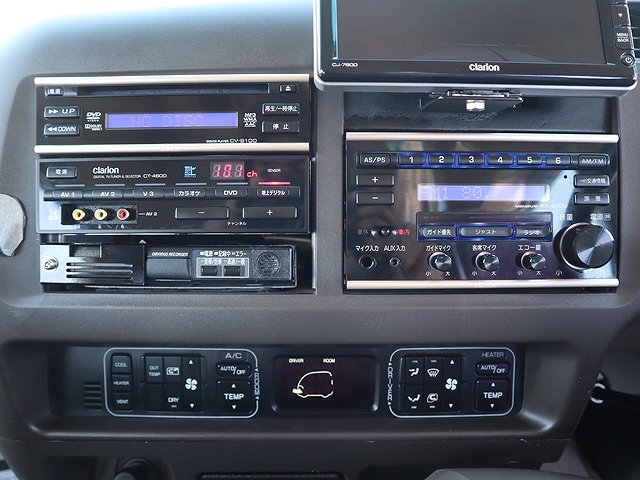 三菱ふそうローザマイクロバス[写真35]