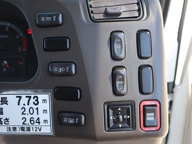 三菱ふそうローザマイクロバス[写真36]