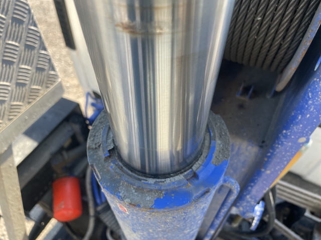 いすゞエルフクレーン3段小型（2t・3t）[写真14]