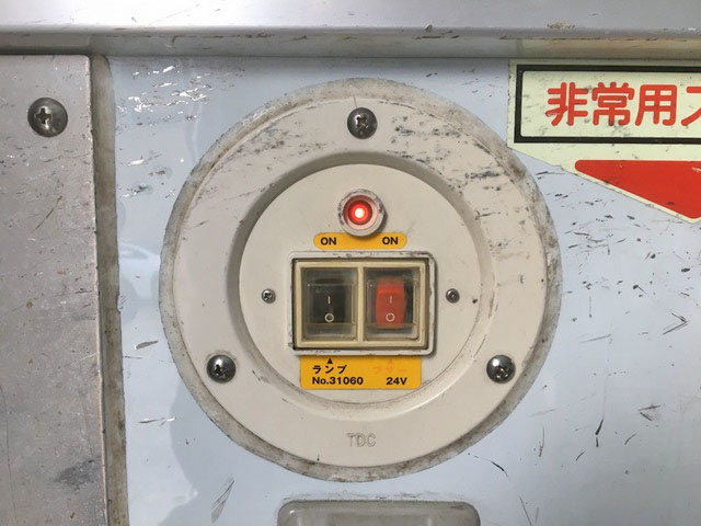 日野デュトロ冷凍車（冷蔵車）小型（2t・3t）[写真19]