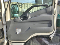 日野デュトロ冷凍車（冷蔵車）小型（2t・3t）[写真30]