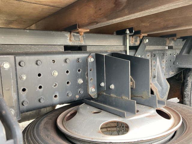 日産アトラス平ボディ小型（2t・3t）[写真18]