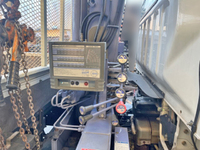 三菱ふそうキャンタークレーン4段小型（2t・3t）[写真10]