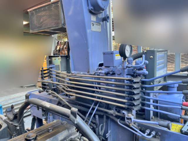 三菱ふそうキャンタークレーン4段小型（2t・3t）[写真11]