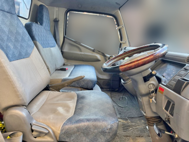 三菱ふそうキャンタークレーン4段小型（2t・3t）[写真25]