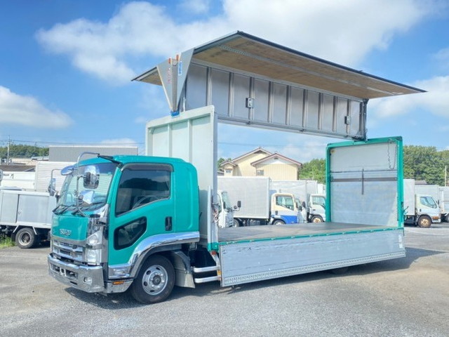 いすゞフォワードアルミウイング中型（4t）[写真10]