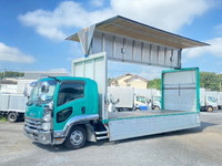 いすゞフォワードアルミウイング中型（4t）[写真10]