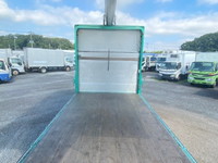 いすゞフォワードアルミウイング中型（4t）[写真11]