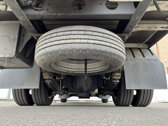 トヨタトヨエース幌ウイング小型（2t・3t）[写真20]