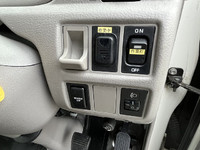 トヨタトヨエース幌ウイング小型（2t・3t）[写真29]