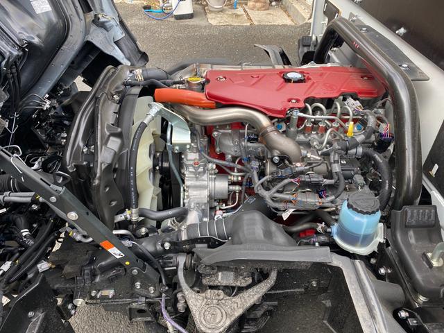 日野デュトロ平ボディ小型（2t・3t）[写真18]