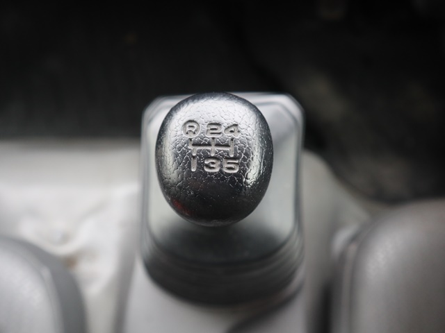 日野デュトロ平ボディ小型（2t・3t）[写真25]