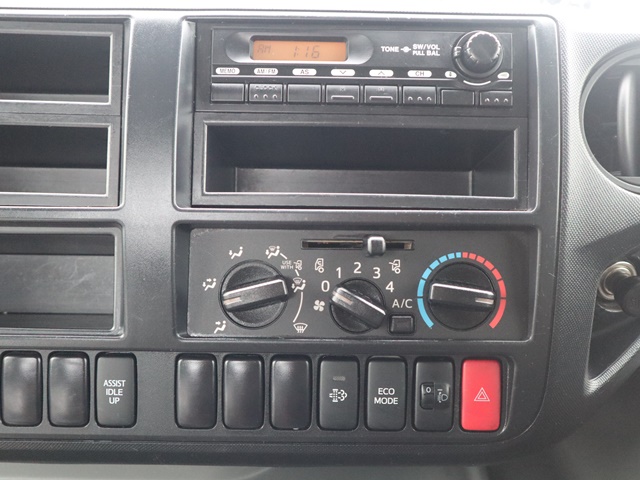 日野デュトロ平ボディ小型（2t・3t）[写真26]