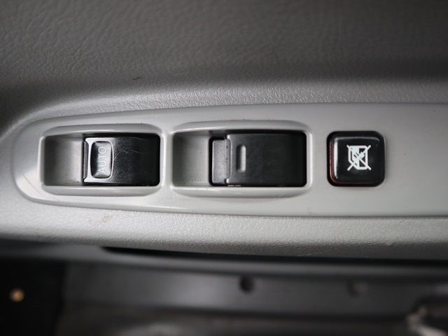 日野デュトロ平ボディ小型（2t・3t）[写真30]