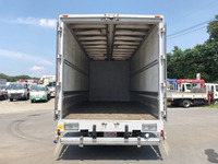 三菱ふそうファイターアルミウイング中型（4t）[写真10]