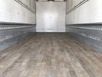 三菱ふそうファイターアルミウイング中型（4t）[写真17]