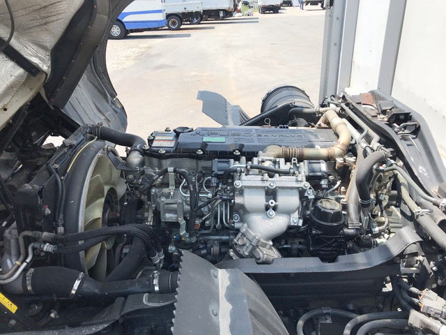 三菱ふそうファイターアルミウイング中型（4t）[写真25]