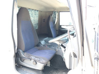 三菱ふそうファイターアルミウイング中型（4t）[写真30]