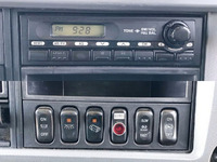 三菱ふそうファイターアルミウイング中型（4t）[写真35]