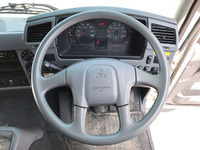 三菱ふそうファイターアルミウイング中型（4t）[写真37]