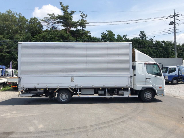 三菱ふそうファイターアルミウイング中型（4t）[写真05]