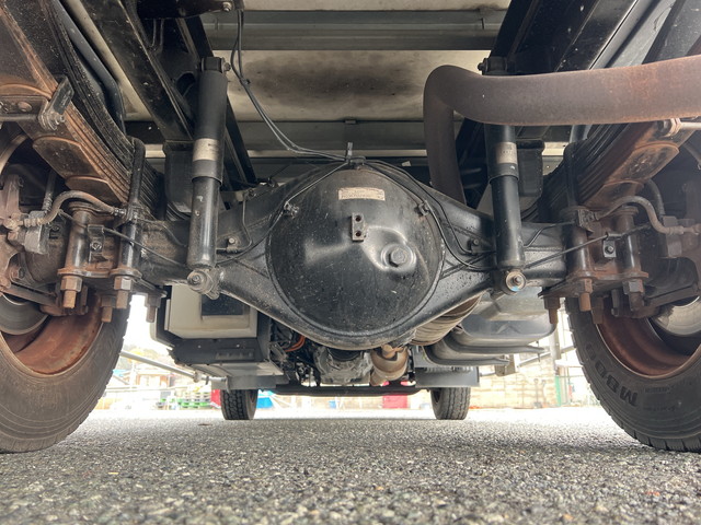 三菱ふそうキャンター冷凍車（冷蔵車）小型（2t・3t）[写真17]