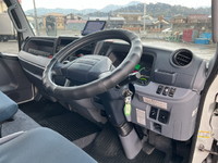 三菱ふそうキャンター冷凍車（冷蔵車）小型（2t・3t）[写真24]