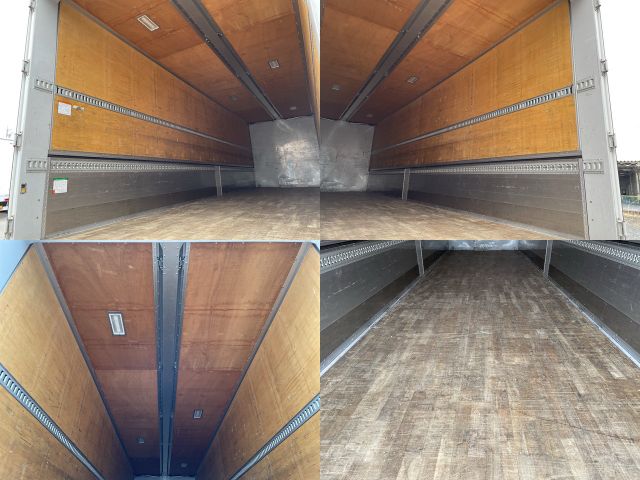 いすゞギガアルミウイング大型（10t）[写真11]