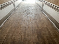 いすゞギガアルミウイング大型（10t）[写真12]