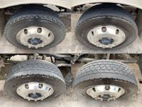 いすゞギガアルミウイング大型（10t）[写真15]