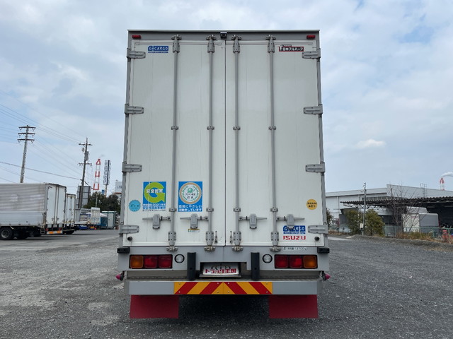 いすゞギガアルミウイング大型（10t）[写真09]