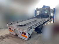 UDトラックスコンドルセルフクレーン3段増トン（6t・8t）[写真02]