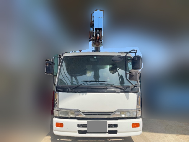 UDトラックスコンドルセルフクレーン3段増トン（6t・8t）[写真05]