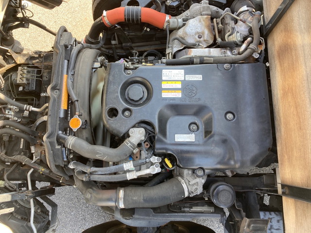 いすゞエルフ平ボディ小型（2t・3t）[写真18]