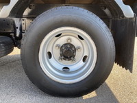 いすゞエルフ平ボディ小型（2t・3t）[写真20]