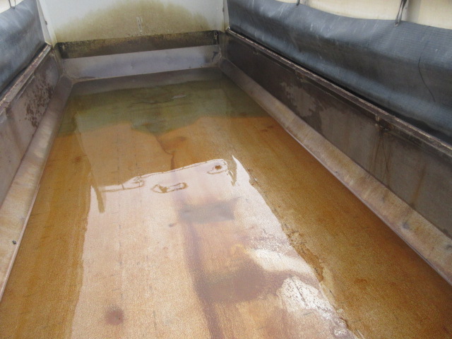 三菱ふそうスーパーグレートダンプ大型（10t）[写真17]