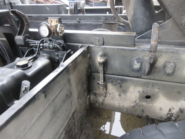 三菱ふそうスーパーグレートダンプ大型（10t）[写真25]