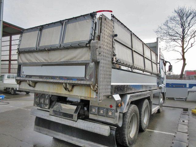 三菱ふそうスーパーグレートダンプ大型（10t）[写真03]