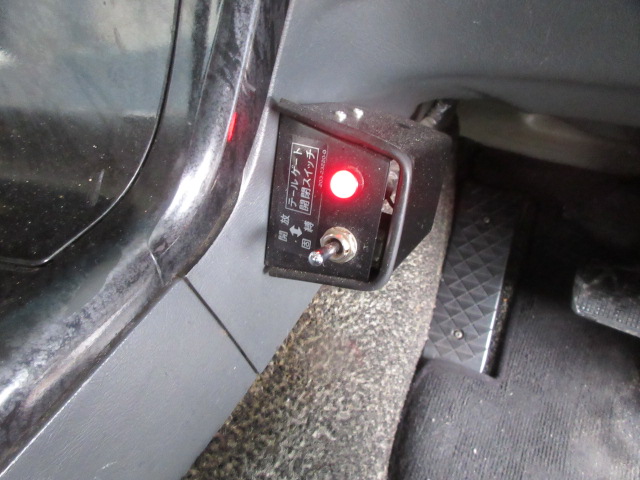 三菱ふそうスーパーグレートダンプ大型（10t）[写真37]