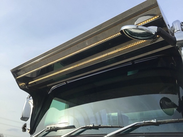 三菱ふそうスーパーグレートダンプ大型（10t）[写真05]