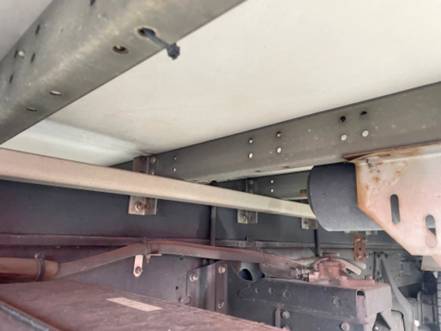 三菱ふそうファイターアルミウイング中型（4t）[写真22]