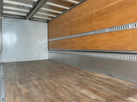 三菱ふそうファイターアルミウイング中型（4t）[写真08]