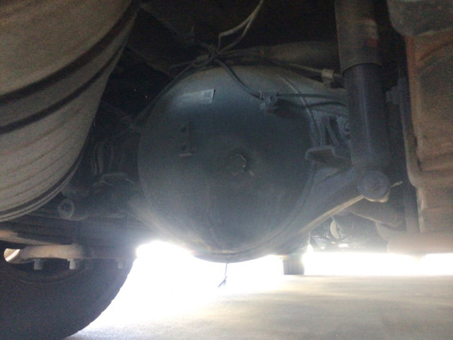 三菱ふそうキャンター平ボディ小型（2t・3t）[写真15]