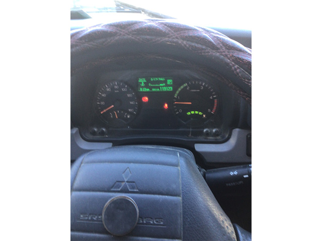 三菱ふそうキャンター平ボディ小型（2t・3t）[写真25]