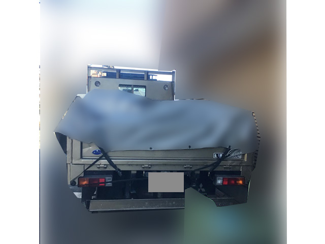 三菱ふそうキャンター平ボディ小型（2t・3t）[写真06]